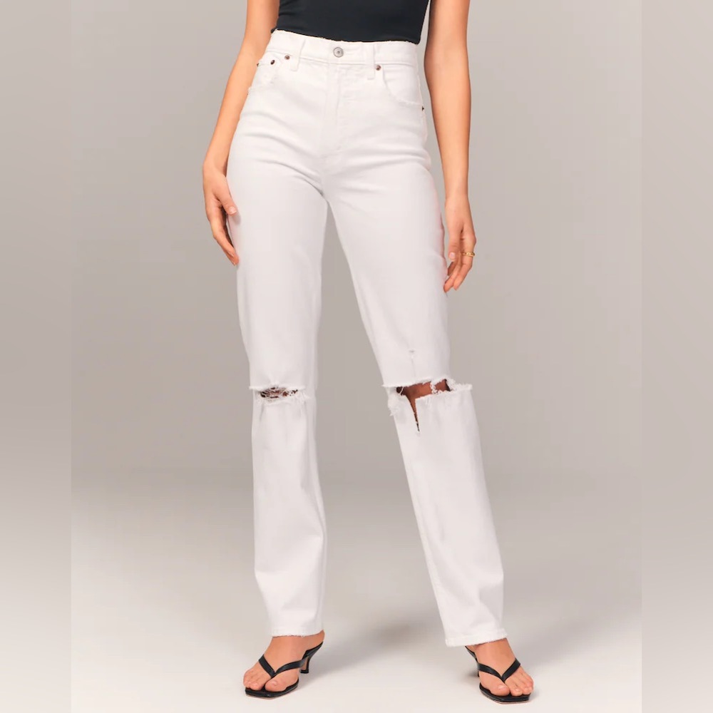 Abercrombie & Fitch Ripped White ‘90s Straight Ultra High Rise Jeans Size 28